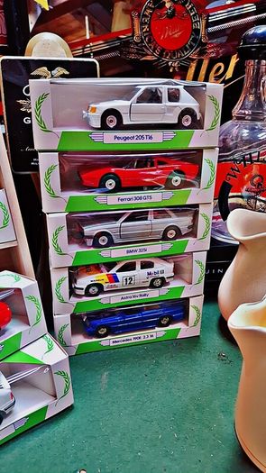 Corgi Mobil Oil model cars from 1989