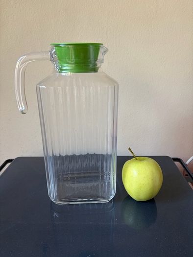 Glass pitcher