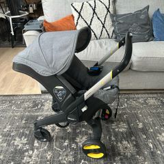 Doona + Isofix Car Seat