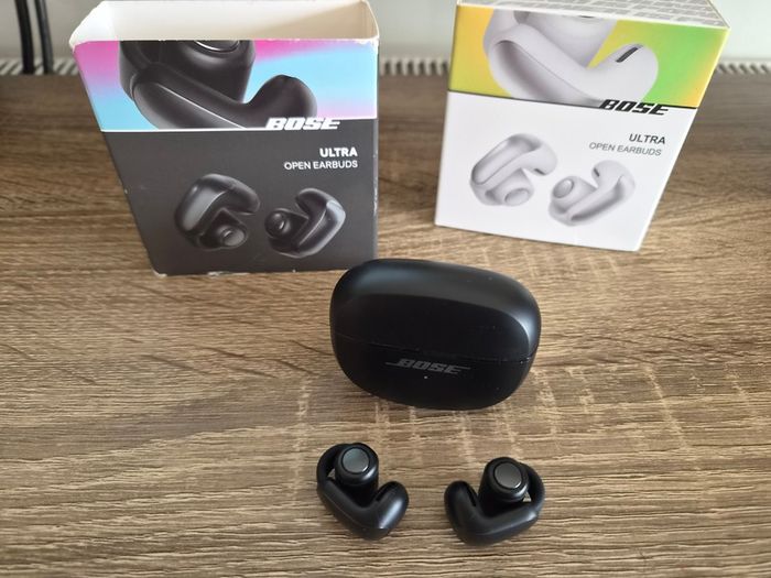 Bose Ultra Open Earbuds - BLACK