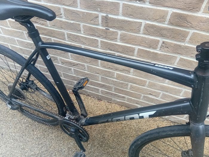Giant Escape XL Hybrid Bike
