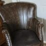 2 chairs Image 2