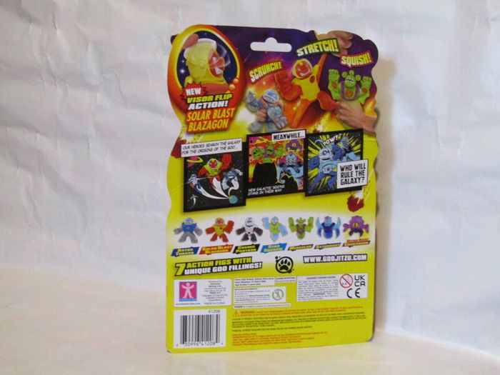 Heroes of Goo Jit Zu Galaxy Attack Solar Blast Blazagon Figure Brand New Sealed Rare Hard To Find
