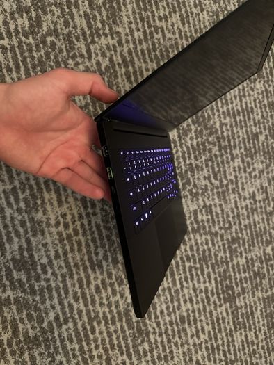 Razer Blade 14 rtx 3070 TI
