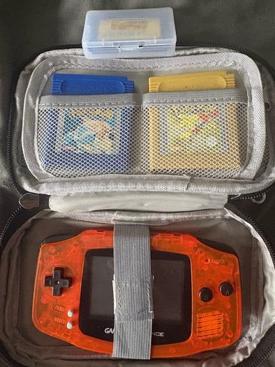 gameboy advance pokemon gold/blue