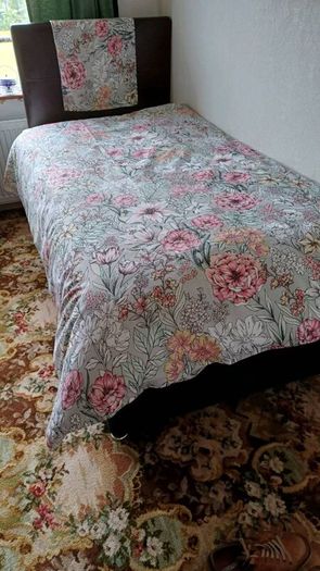 Single bed with matress and headboard