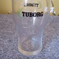 pint glasses
