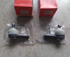 2. Honda / Rover / Triumph Track Rod Ends.