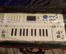 Kiviak WOFI - Sampler keyboard