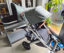 Uppababy Vista 2 - Travel System (Buggy/Bassinet/Car seat) + Adaptors & Accessories