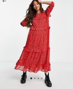 Wednesdays Girl Stunning midi dress Size S