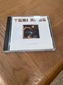 Tori Amos - Little Earthquakes