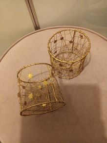 2 x christmas candle holders +candles