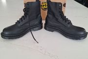 Dr.Martens