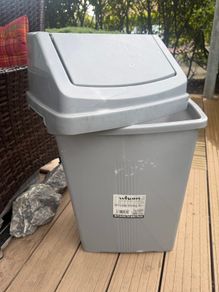 Bin 50L -100L, bucket 10L free of collection in Clongriffin D13