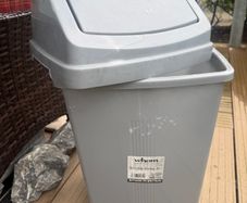 Bin 50L -100L, bucket 10L free of collection in Clongriffin D13