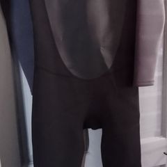 Wetsuit
