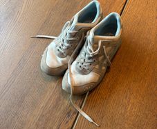 Asics size 40.5 , 9