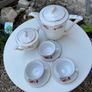 Cups & saucers and tea/coffee pot Image 3