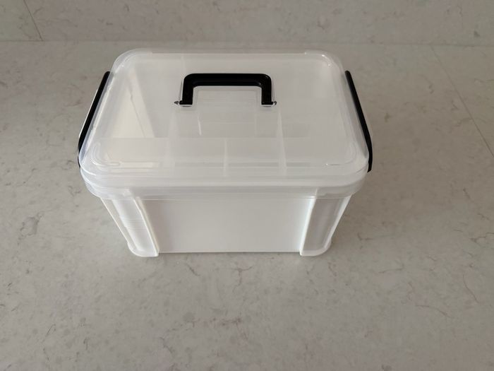 Plastic storage box