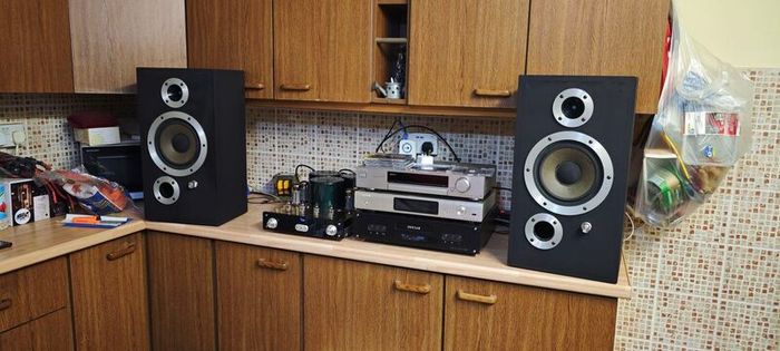 Wharfedale E20 Vintage audiophile speakers