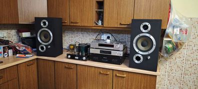 Wharfedale E20 Vintage audiophile speakers