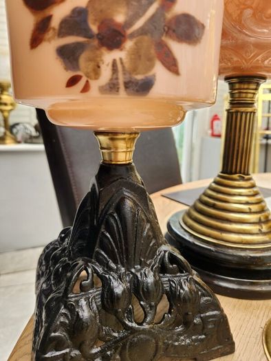 four vintage working oil lamps