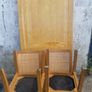 table and 4 chairs Image 3