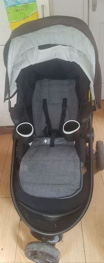 Graco moees travel system