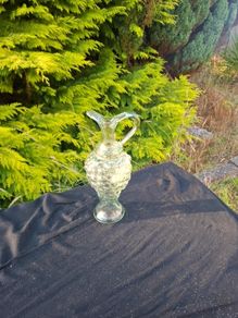 Clear grappe pitcher postage possible