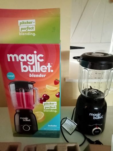 Nutribullet magic bullet Large Capacity Jug Blender & Smoothie Maker in Black - Pulse & Blend Technology