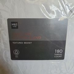 new white sigle bedset  duvet