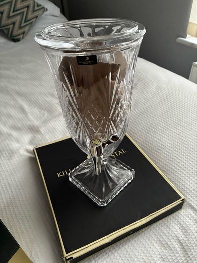 Crystal Killarney frame and drinks dispenser