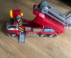 paw patrol fire truck