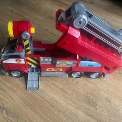 paw patrol fire truck