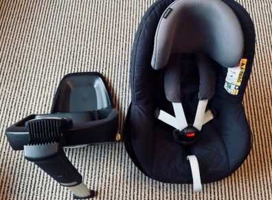2way Pearl forward/reverse facing car seat