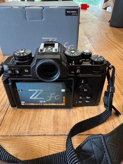 Nikon Z fc