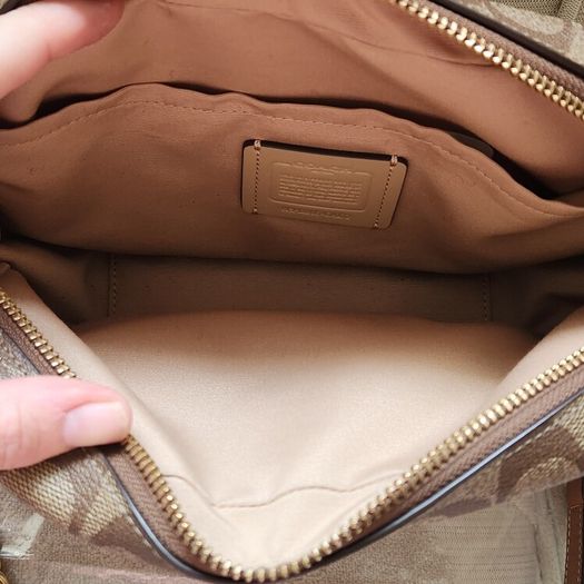 medium coach crossbody bag