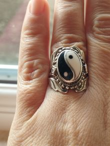 Vintage Yin-Yang Ring in Sterling Silver.