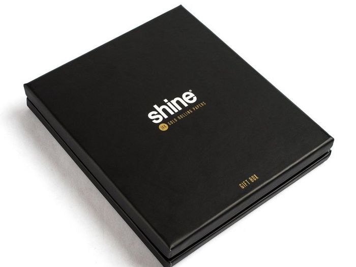 Shine 24K Gold Rolling Paper Gift Box