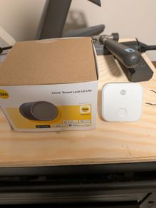 Yale Linus Smart Lock L2 Lite + Wi-Fi Bridge