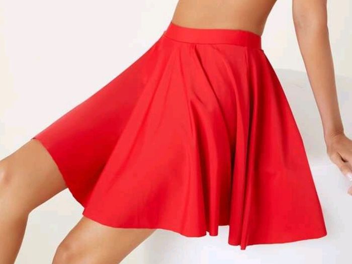 Red Ruffle Hem Bikini Skort, size S