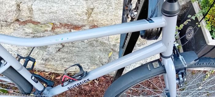 Decathlon Hybrid Bicycle