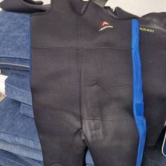 free diving suits