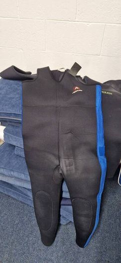 free diving suits