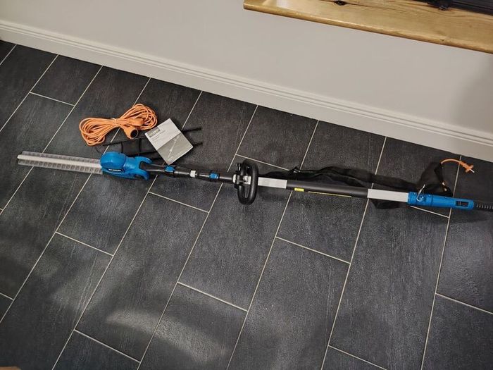 Hedge Cutter