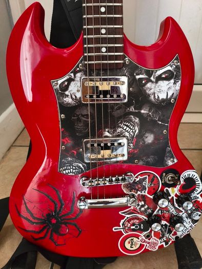 Epiphone SG-310 electric guitar