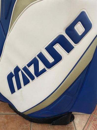 Mizuno Fitting Centre Extra Large Display Wheeled Golf Bag - Man Cave, Home Sim