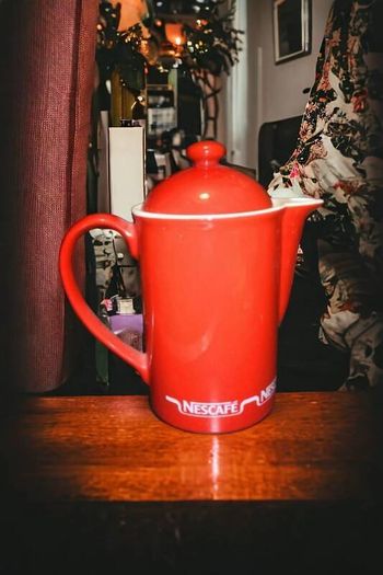 Rare retro Nescafe teapot and cup