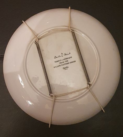 Spode Danbury Mint Decorative Plate